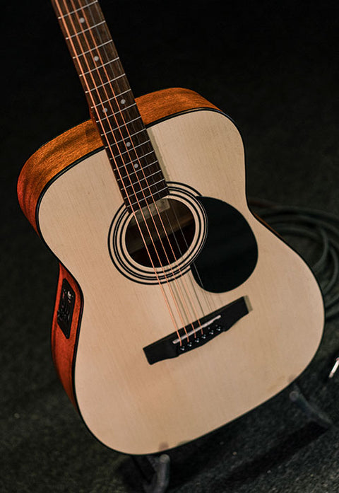 Cort AF510E  Semi Acoustic Guitar With Gig Bag, Open Pore  ( AF-510E/OP )