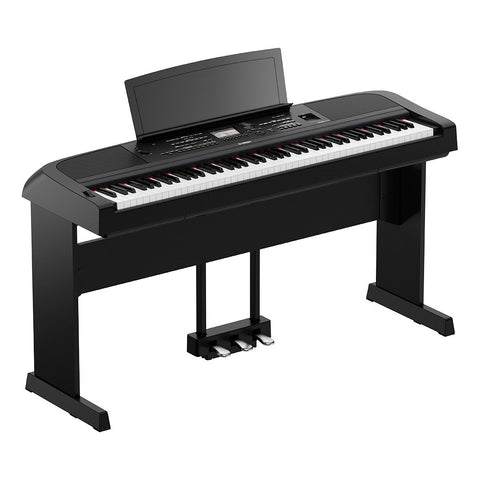 Yamaha DGX-670 88-Keys Portable Grand Digital Piano